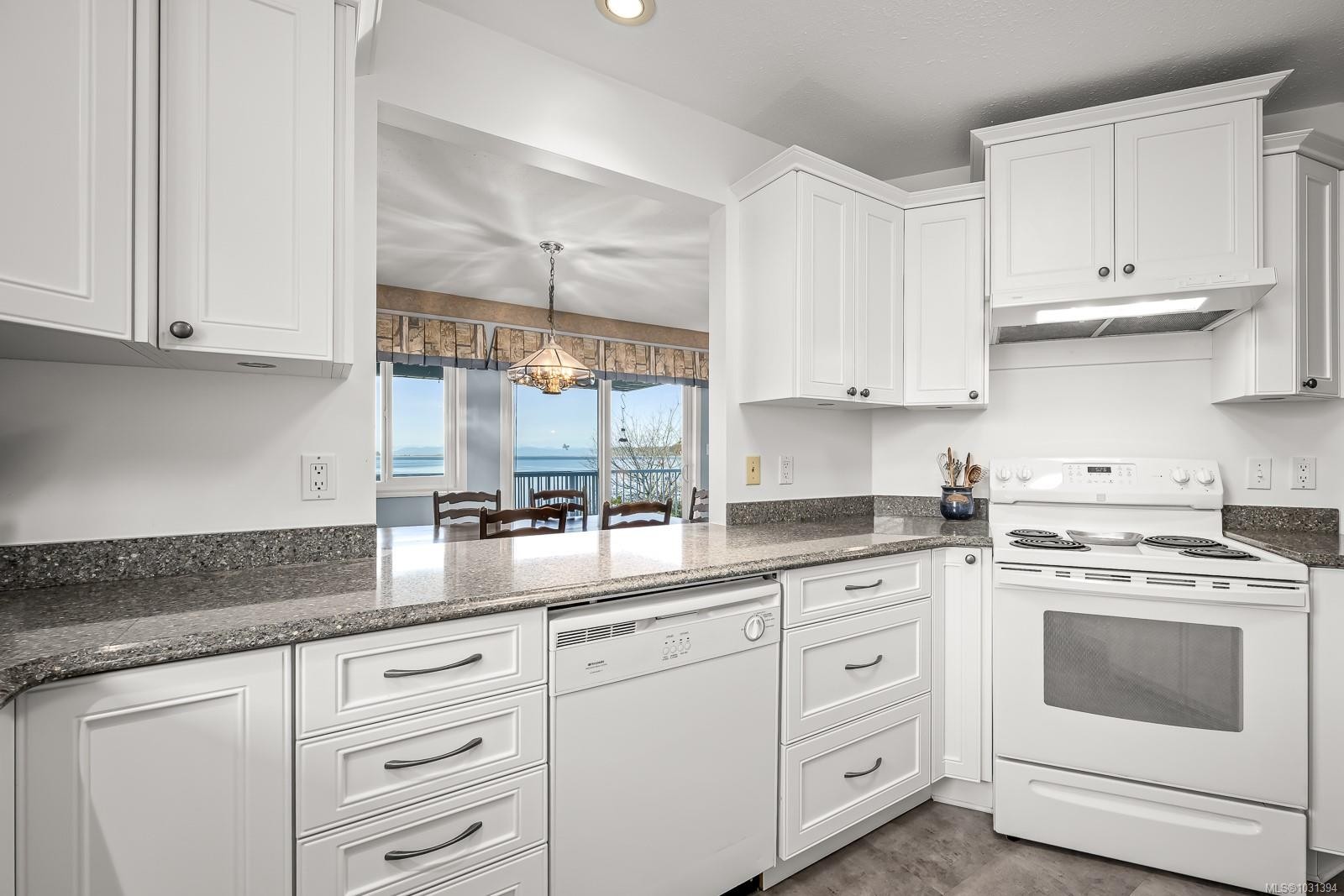 5018 Spence Rd, Courtenay, BC