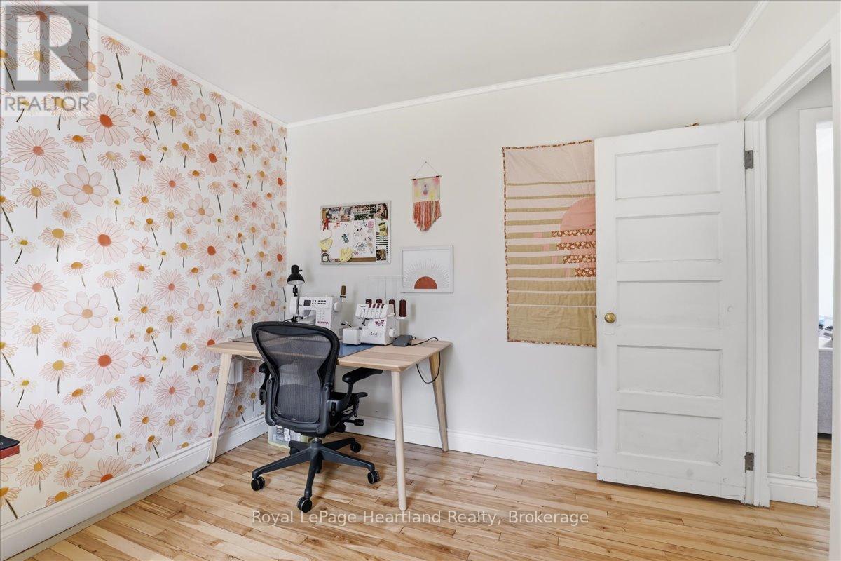 19 Perth Road, Kitchener, ON - Indoor