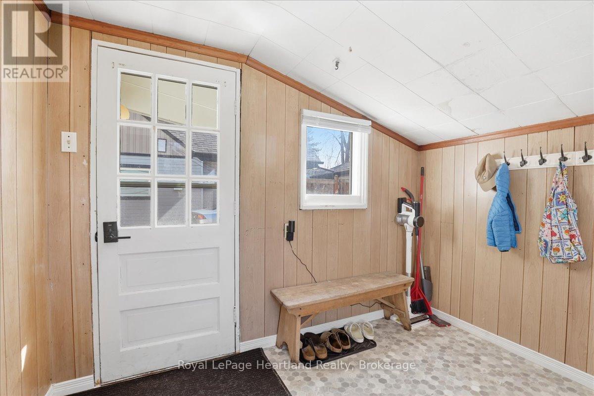 19 Perth Road, Kitchener, ON - Indoor Photo Showing Other Room