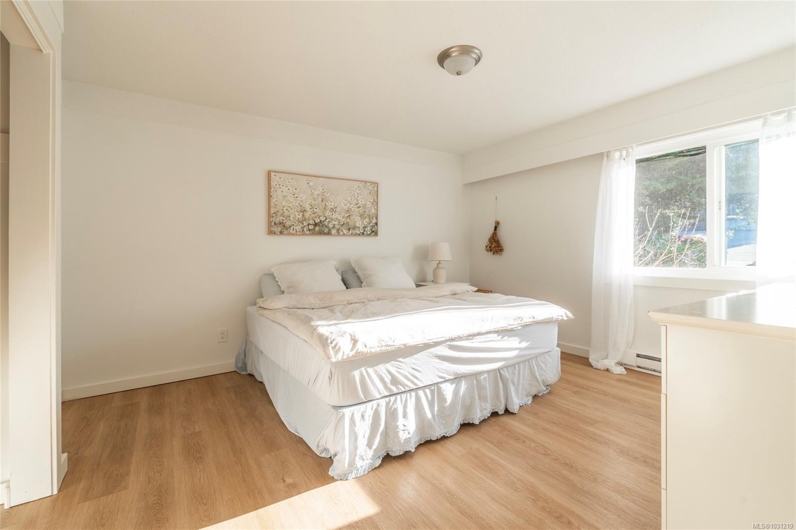 323 Masters Rd, Victoria, BC