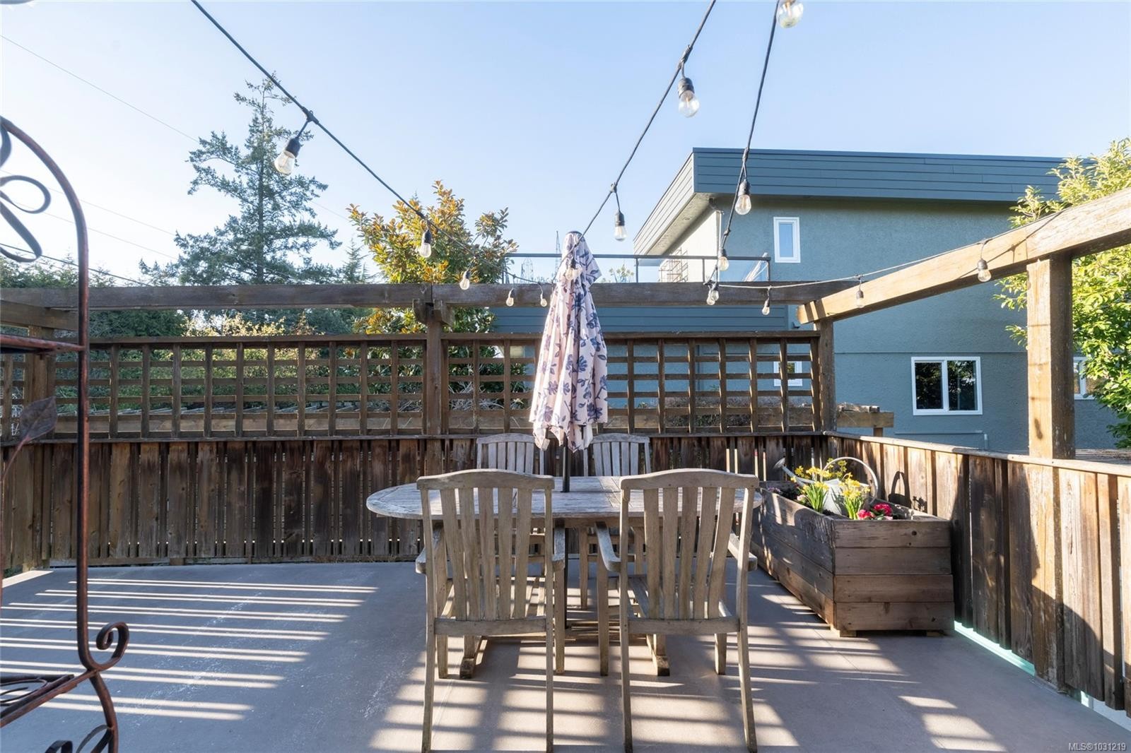 323 Masters Rd, Victoria, BC