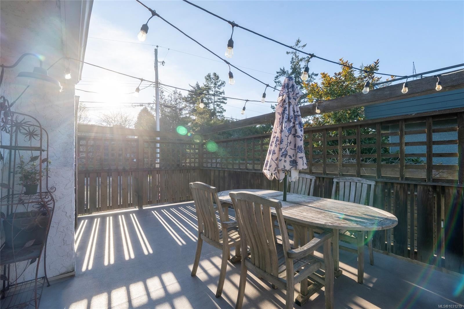 323 Masters Rd, Victoria, BC