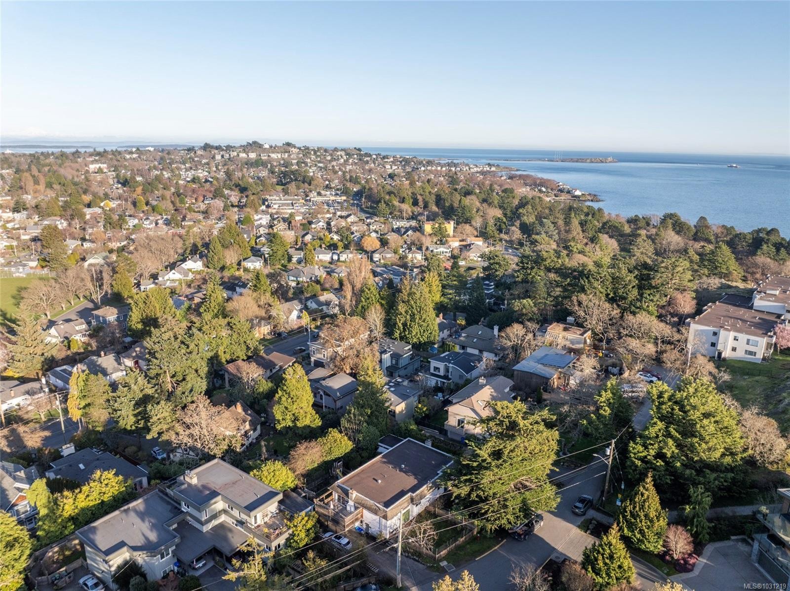 323 Masters Rd, Victoria, BC