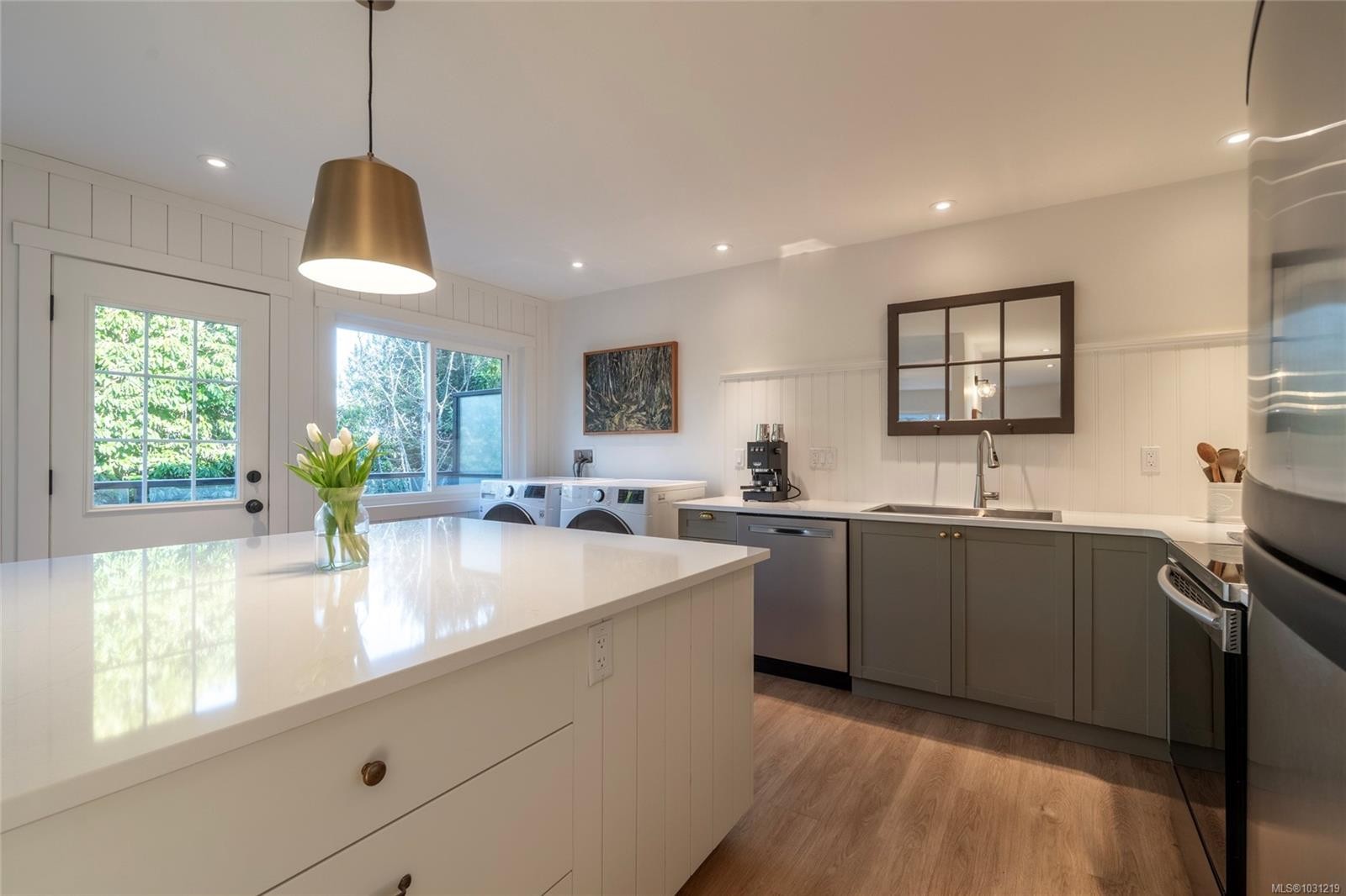 323 Masters Rd, Victoria, BC