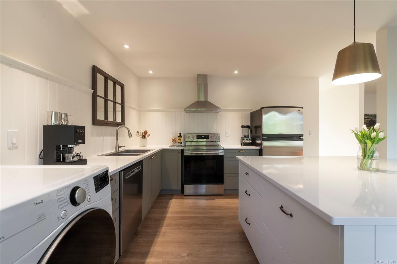 323 Masters Rd, Victoria, BC