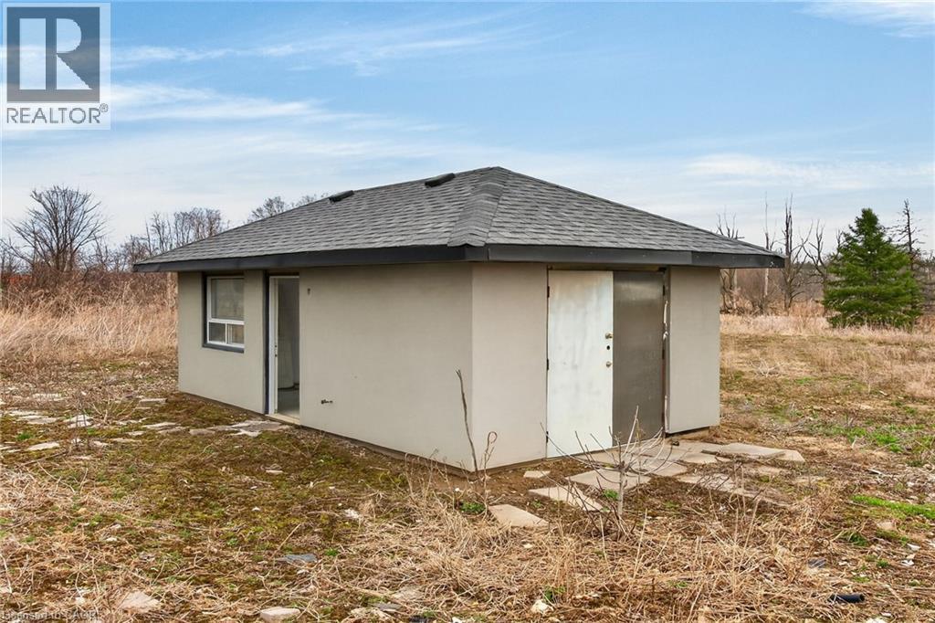 4049 Highway 6, Hamilton, ON - Outdoor