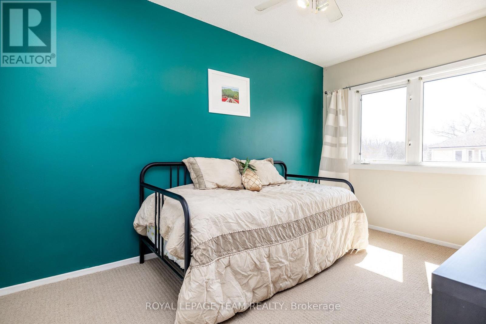 3rd bedroom - 28 - 28 Peary Way, Ottawa, ON - Indoor Photo Showing Bedroom