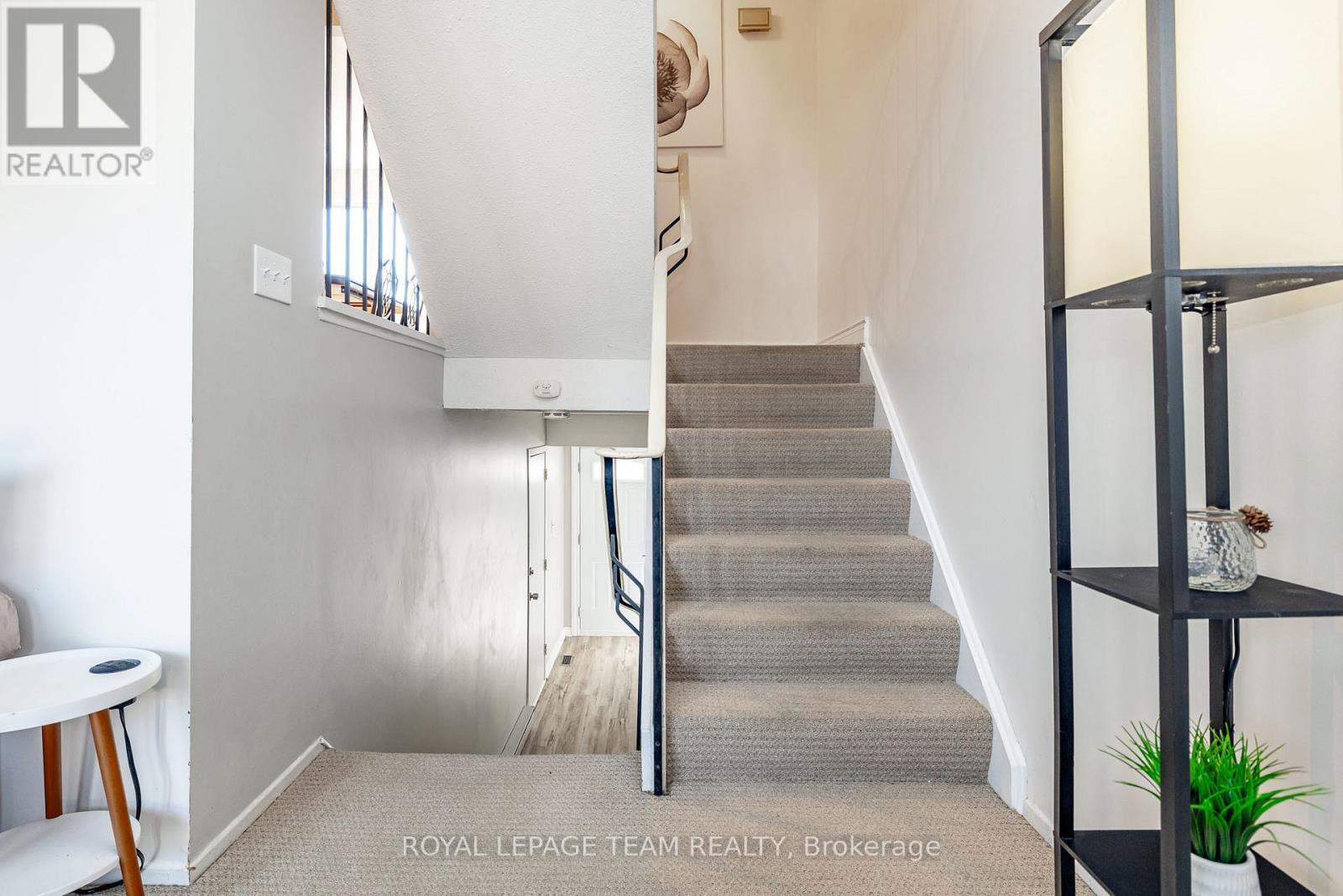 stairway to kitchen - 28 - 28 Peary Way, Ottawa, ON - Indoor Photo Showing Other Room