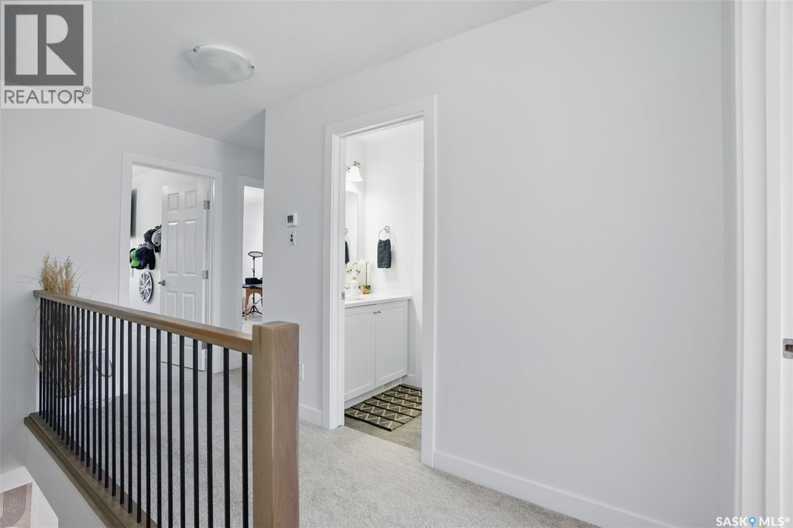 421 L Avenue S, Saskatoon, SK - Indoor Photo Showing Other Room