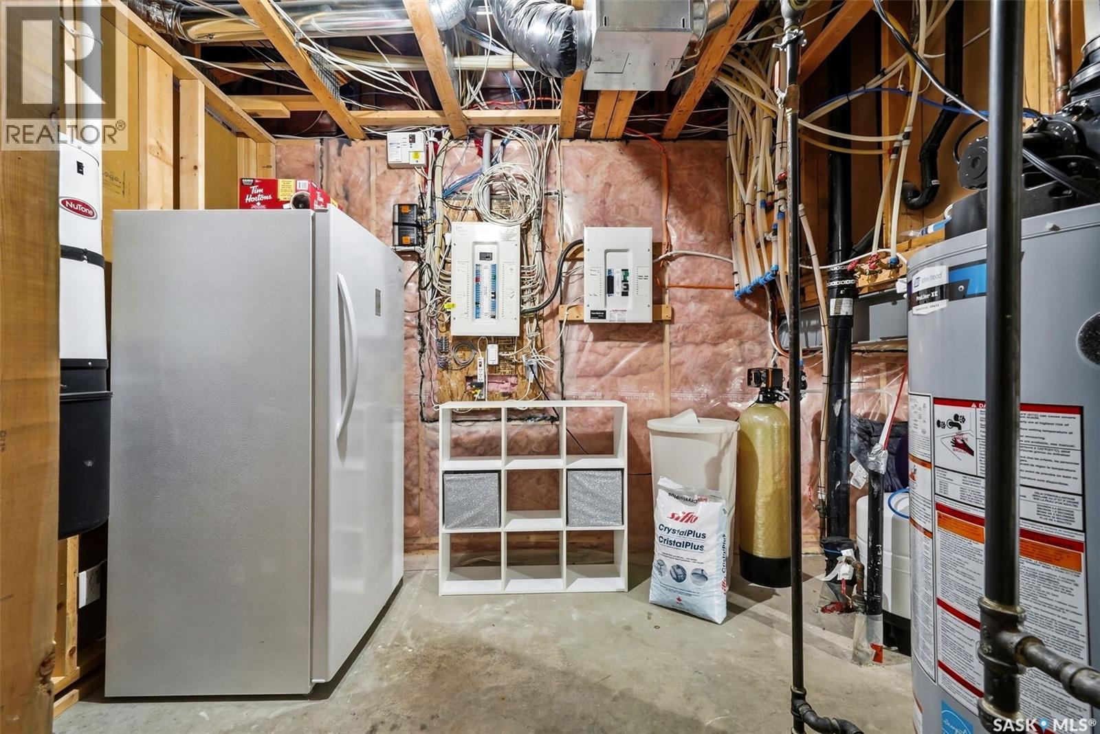 4127 Cumberland Road E, Regina, SK - Indoor Photo Showing Basement