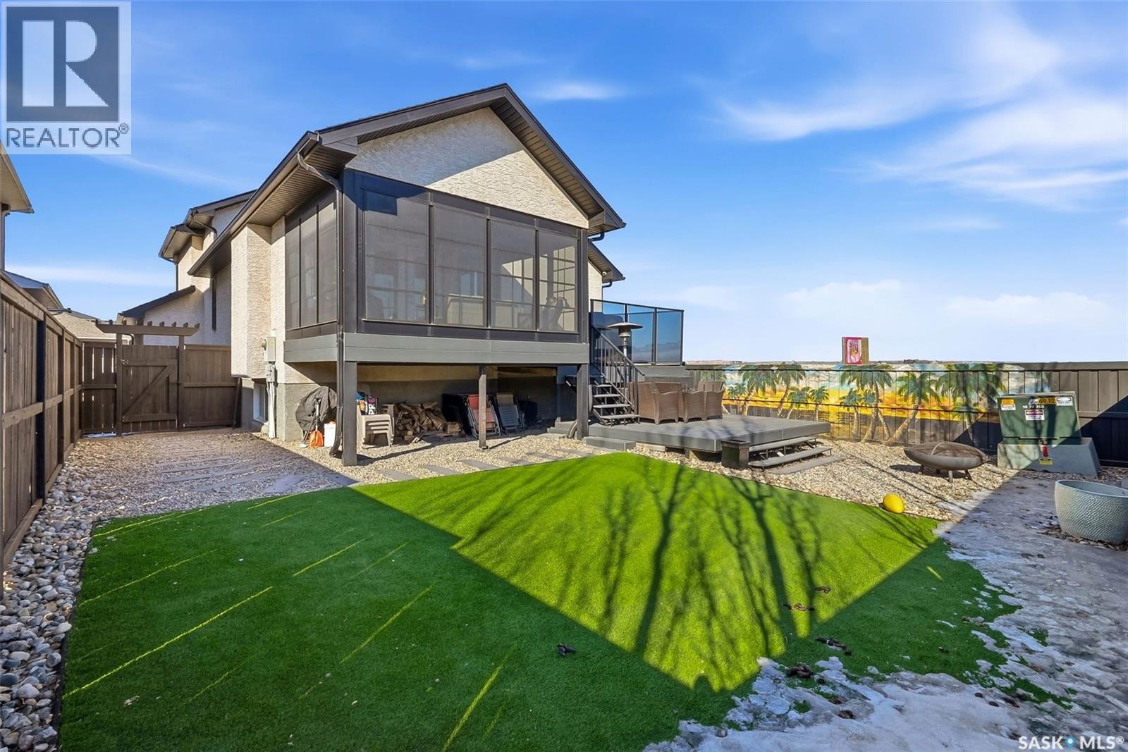 4127 Cumberland Road E, Regina, SK - Outdoor