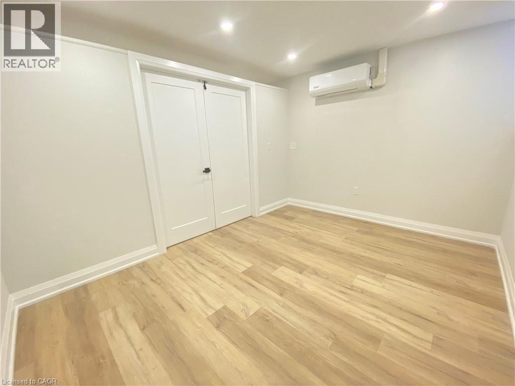 588 Barton Street E Unit# 10, Hamilton, ON - Indoor Photo Showing Other Room