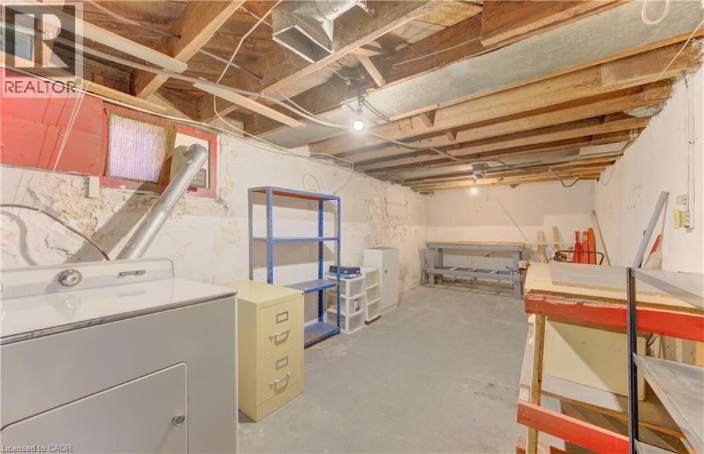 40 Union Street E, Waterloo, ON - Indoor Photo Showing Other Room