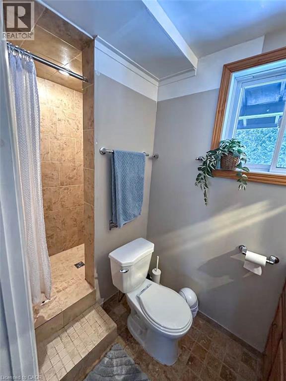 84 Cedar Lane, Joly, ON - Indoor Photo Showing Bathroom