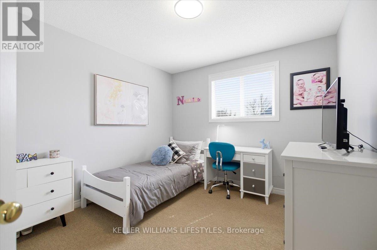 Bedroom 3 - 779 North Leaksdale Circle, London South (South U), ON - Indoor Photo Showing Bedroom