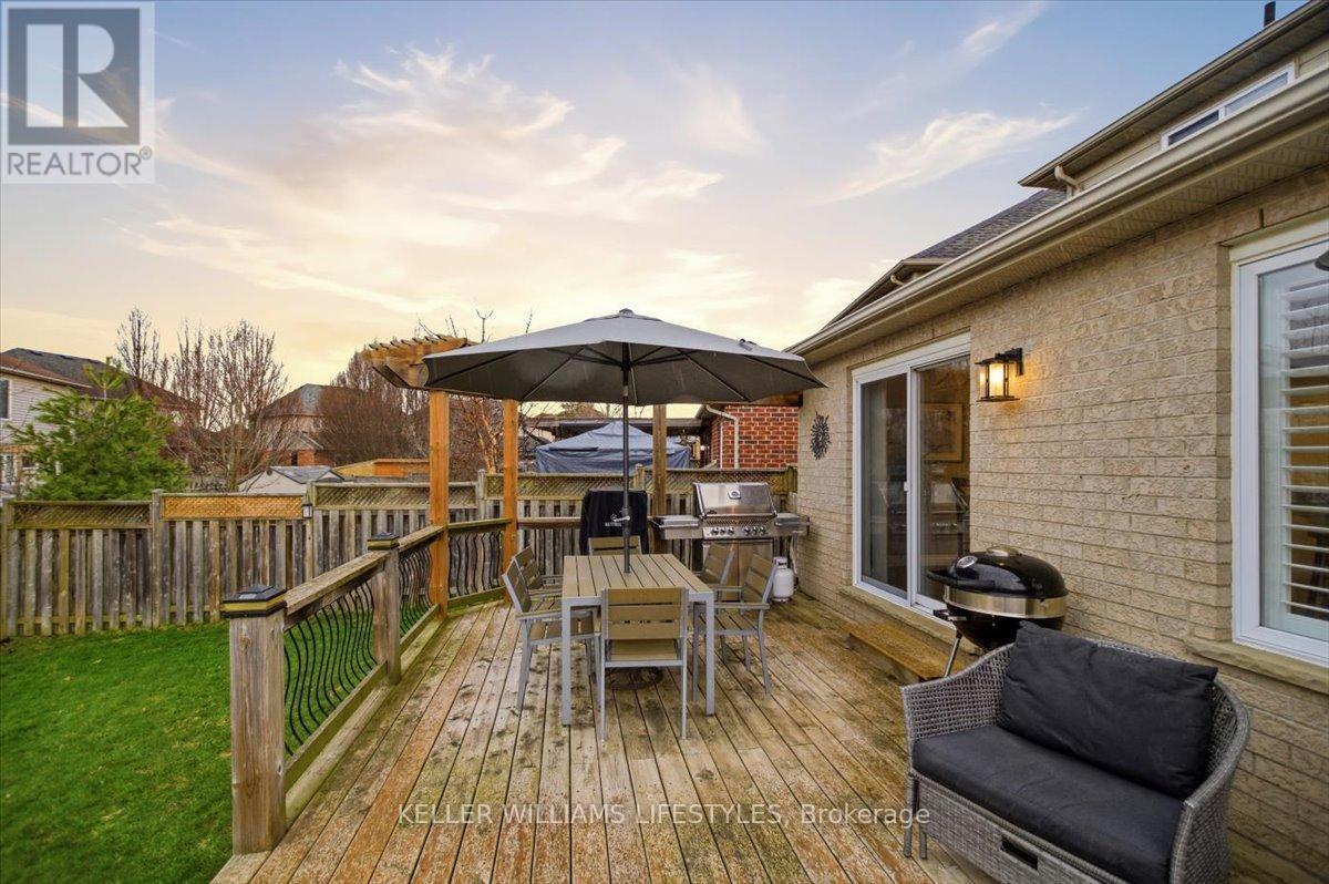 779 North Leaksdale Circle, London South (South U), ON - Outdoor With Deck Patio Veranda With Exterior