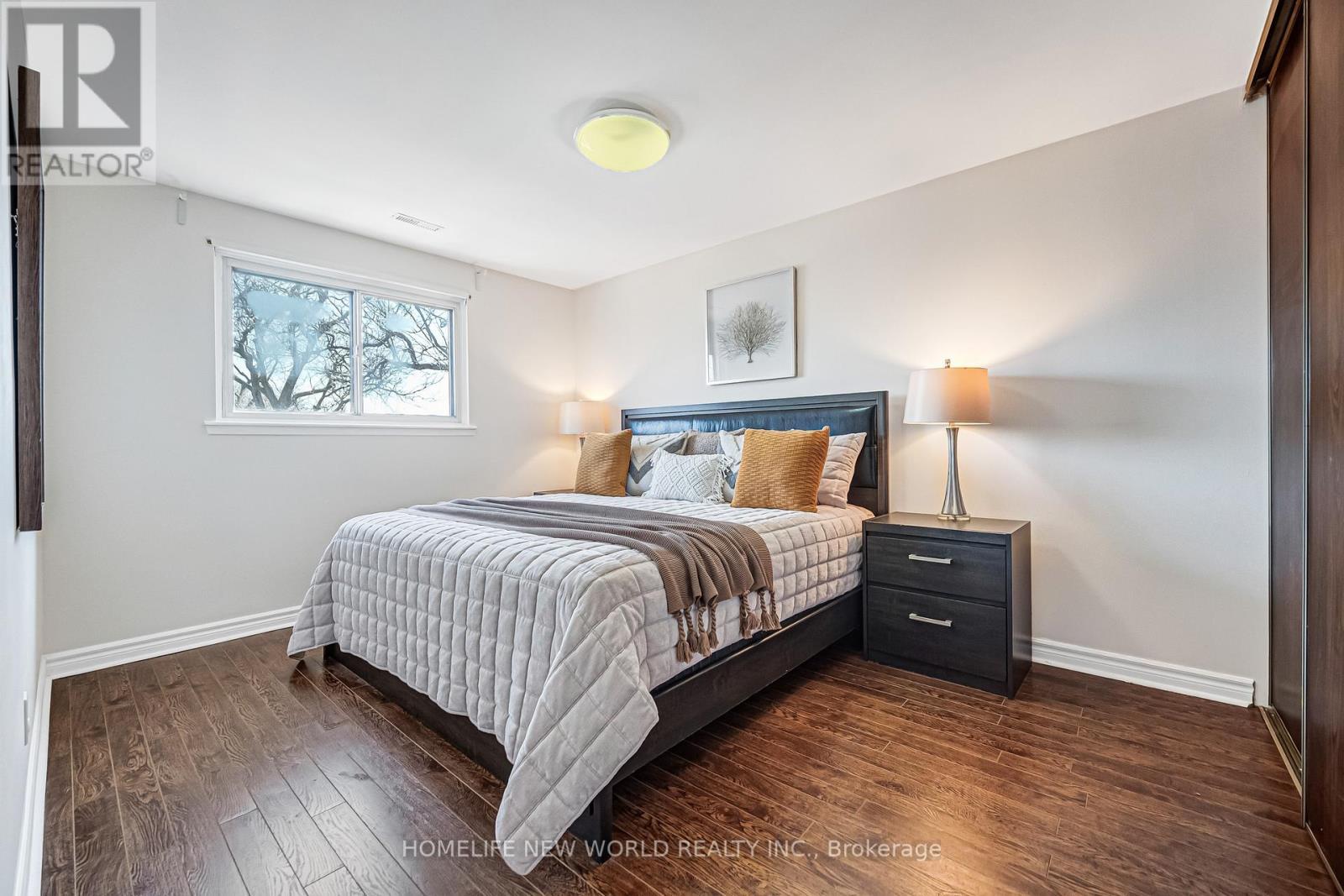 76 Bowman Way, Markham, ON - Indoor Photo Showing Bedroom