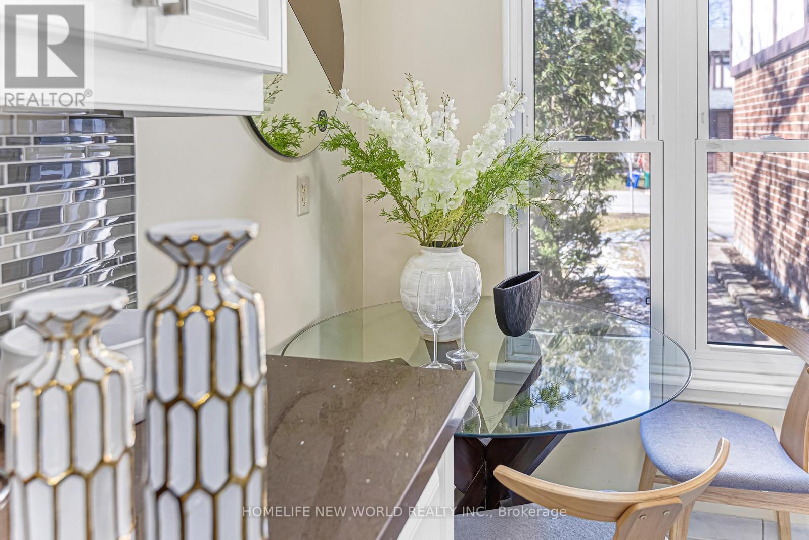 76 Bowman Way, Markham, ON - Indoor Photo Showing Other Room