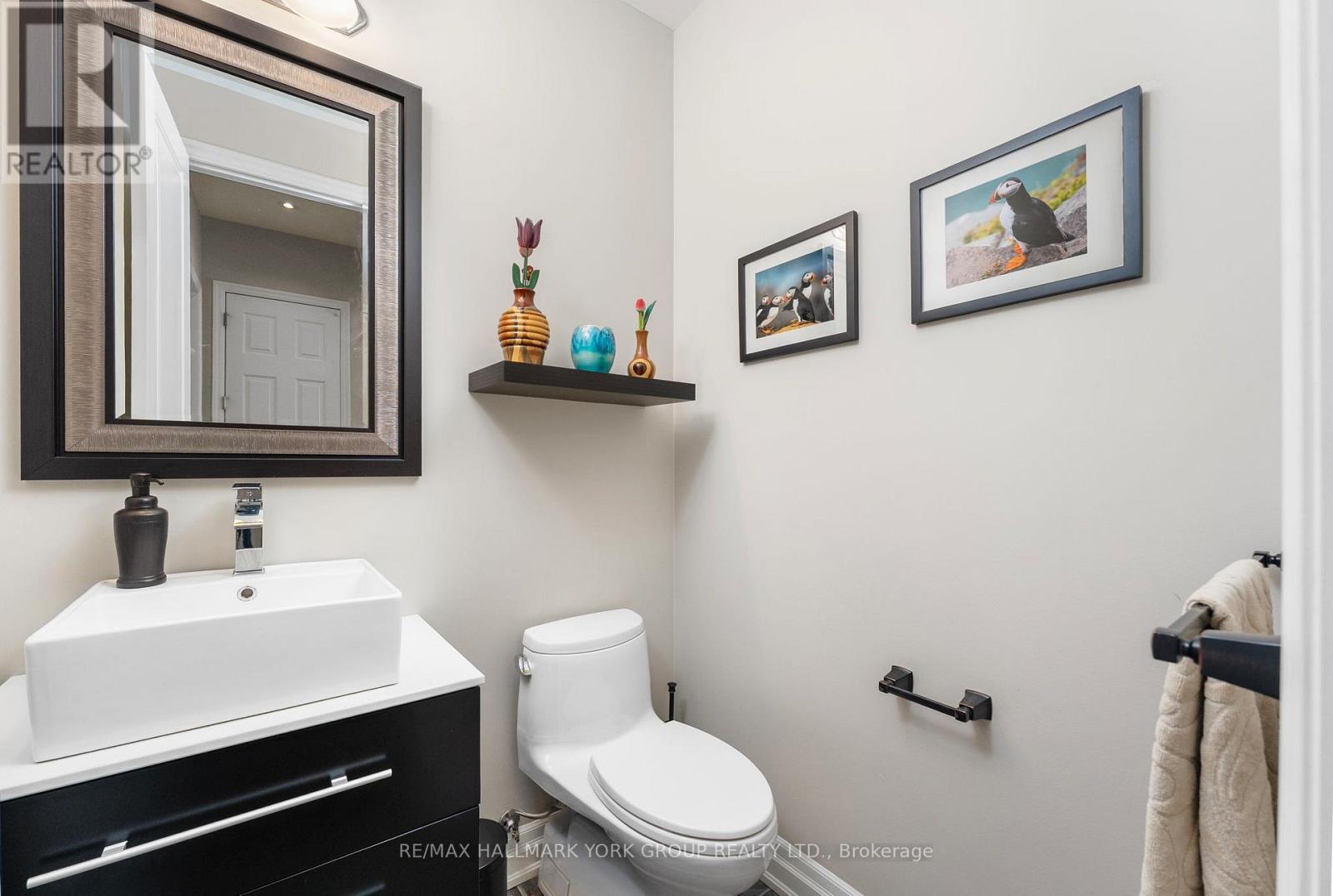 45 Robert Berry Crescent, King, ON - Indoor Photo Showing Bathroom