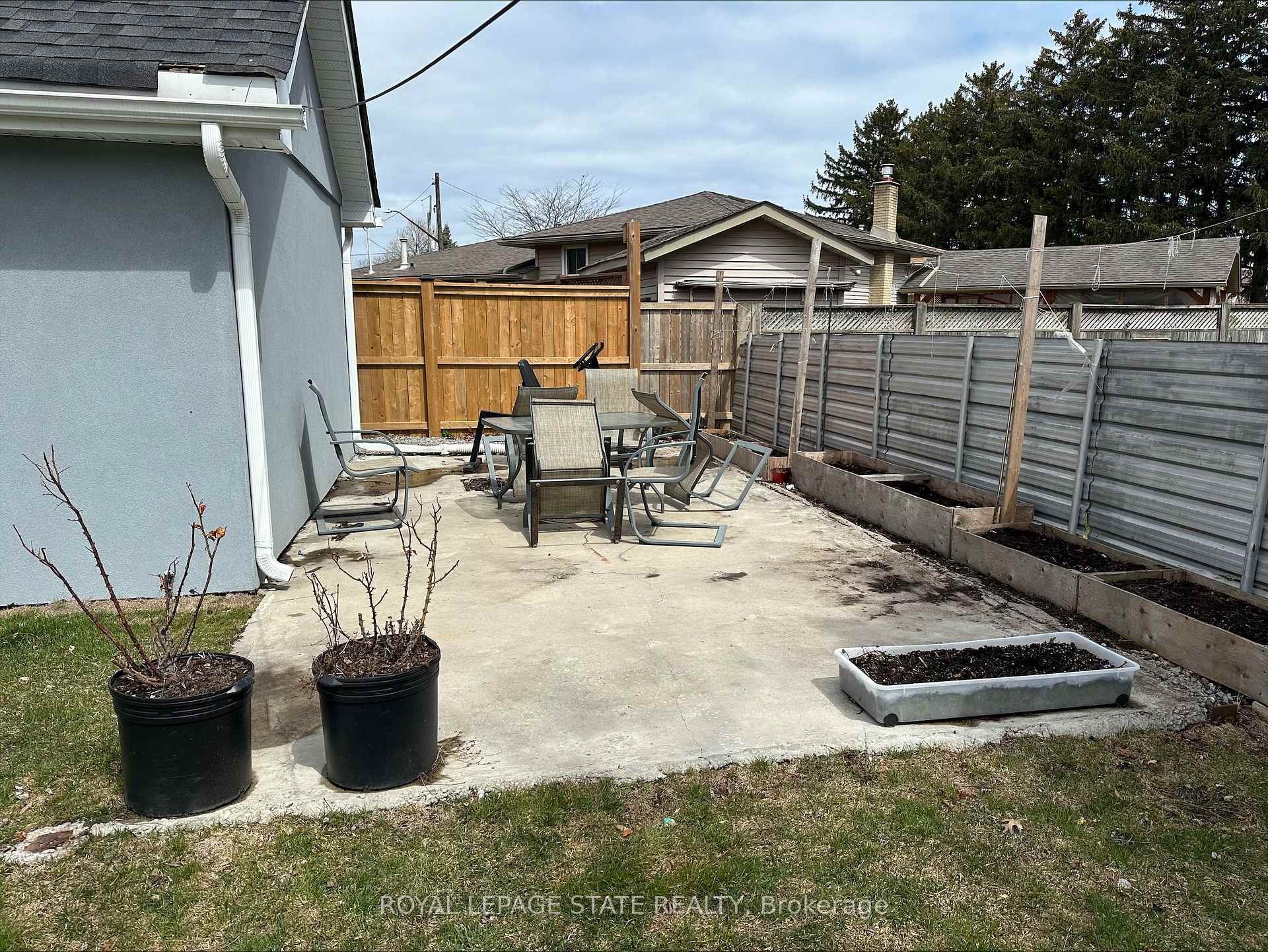 251 King Street E, Hamilton, ON