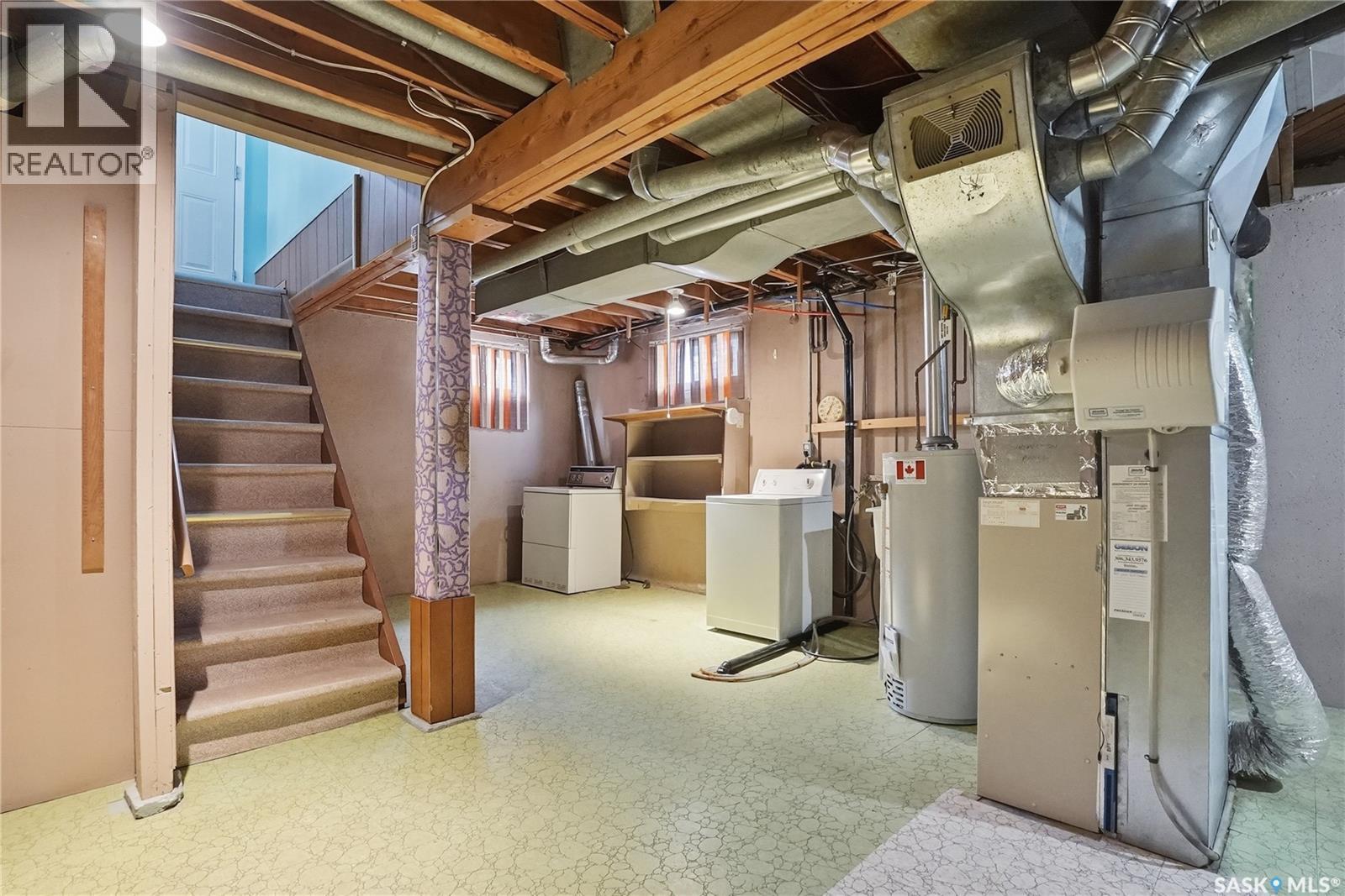 2204 York Avenue, Saskatoon, SK - Indoor Photo Showing Basement