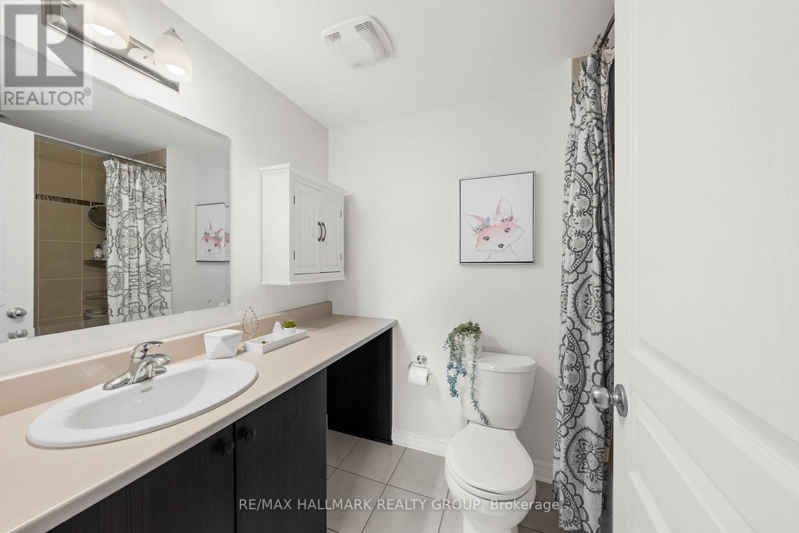 498 Leboutillier Avenue, Ottawa, ON - Indoor Photo Showing Bathroom