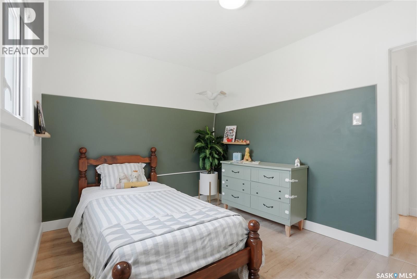 48 Bell Crescent, Saskatoon, SK - Indoor Photo Showing Bedroom