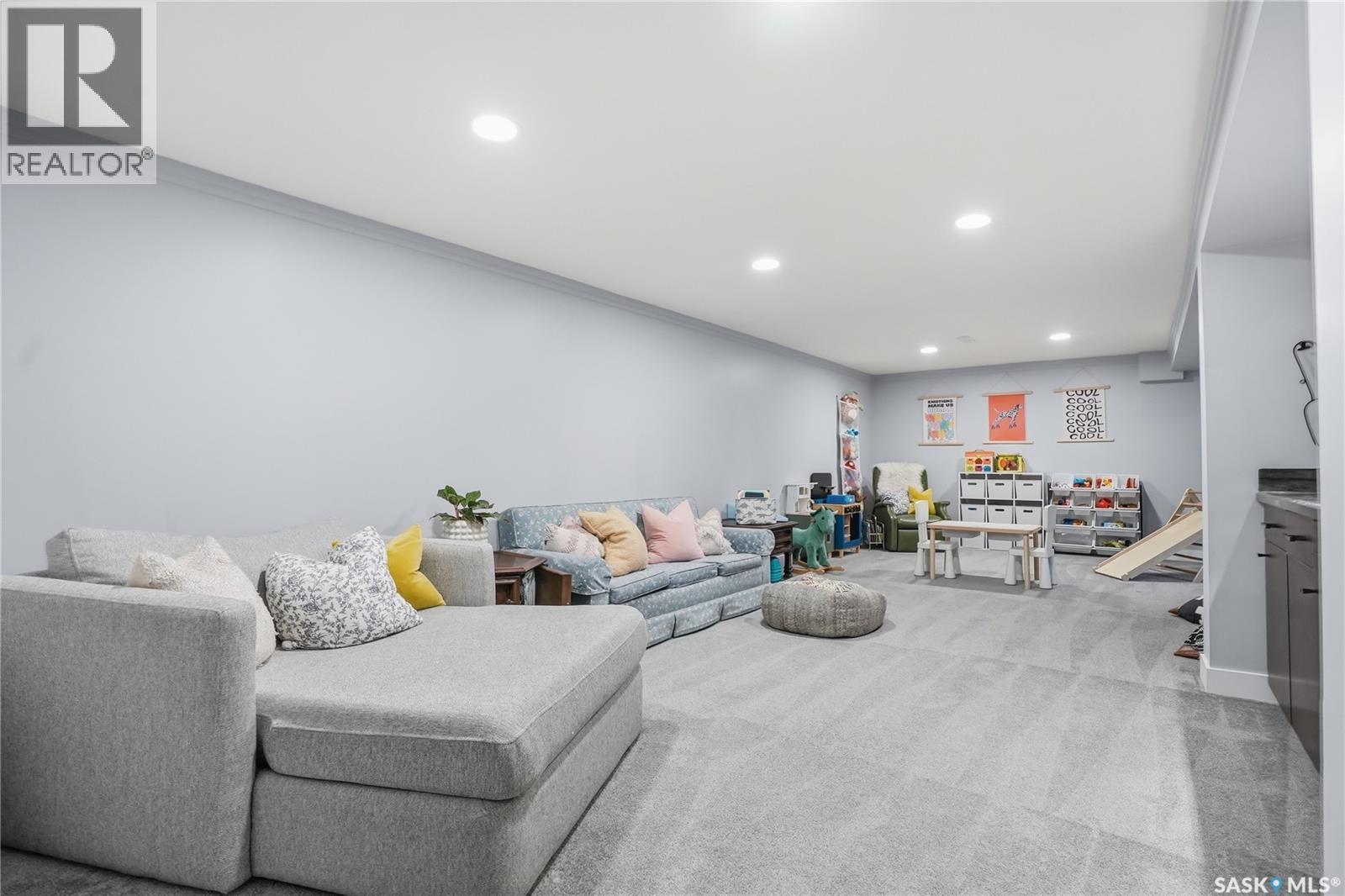 48 Bell Crescent, Saskatoon, SK - Indoor