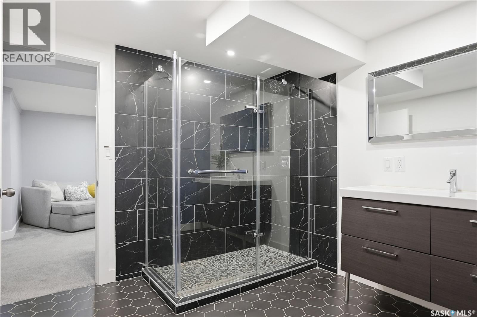 48 Bell Crescent, Saskatoon, SK - Indoor