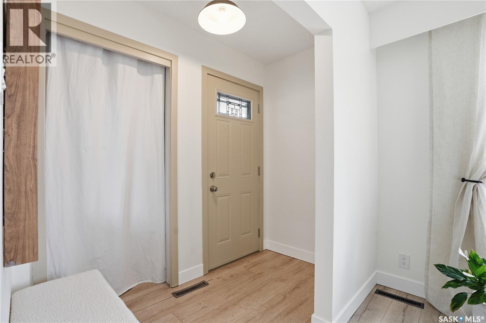 48 Bell Crescent, Saskatoon, SK - Indoor