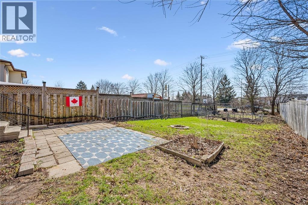252 The Country Way, Kitchener, ON - Outdoor