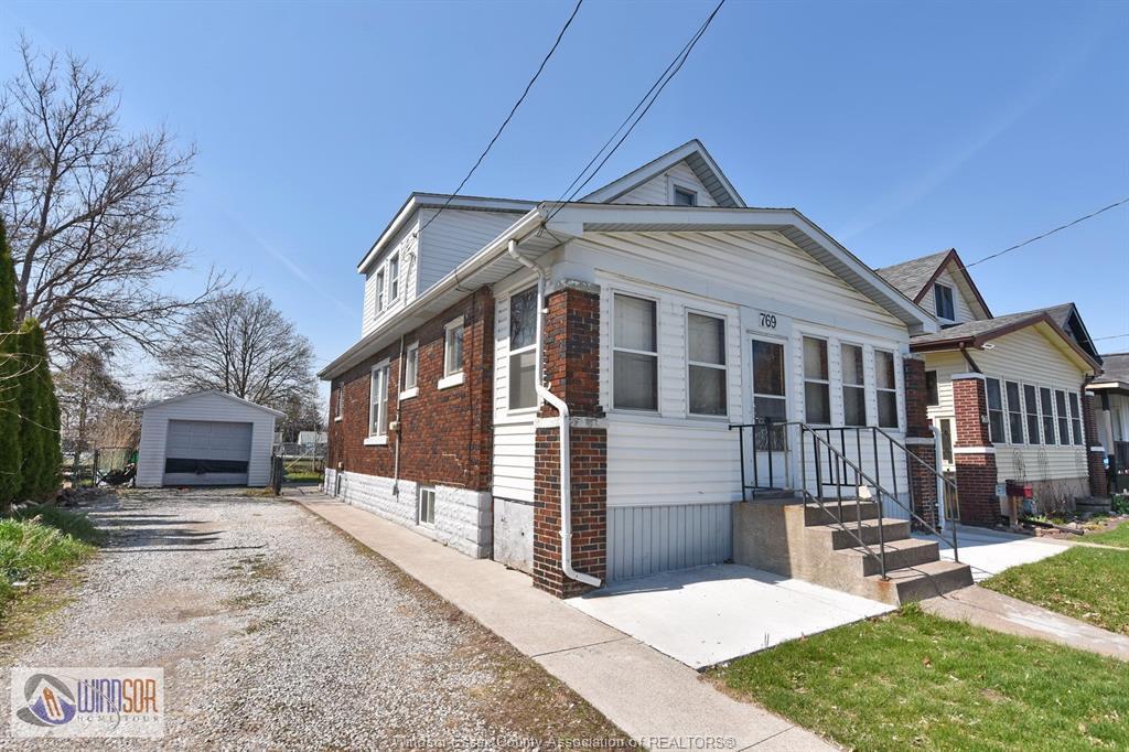 769 Mckay, Windsor, ON