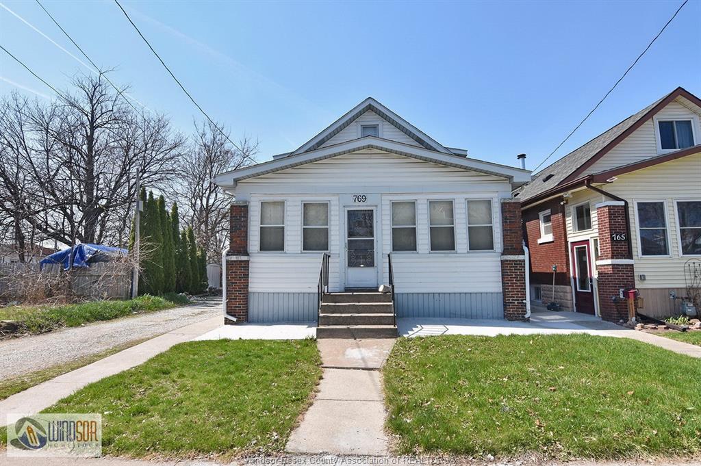 769 Mckay, Windsor, ON