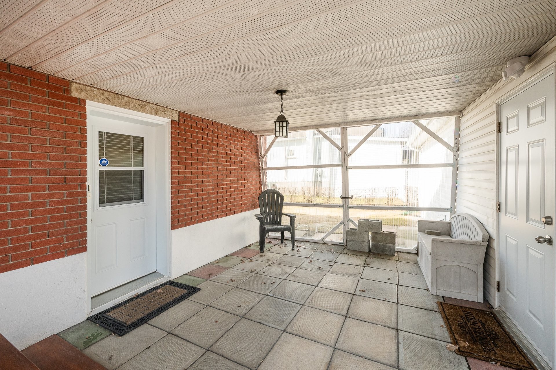 Autre - 302 Rue Ste-Thérèse, Saint-Jean-Sur-Richelieu, QC - Outdoor With Exterior