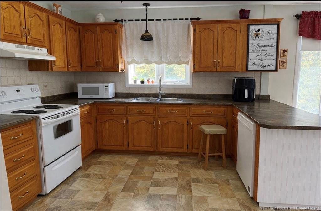 3783 Rue Principale, Tracadie, NB