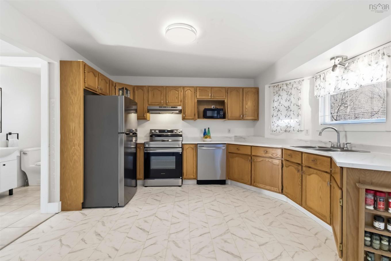 185 Avenue Du Portage, Dartmouth, NS