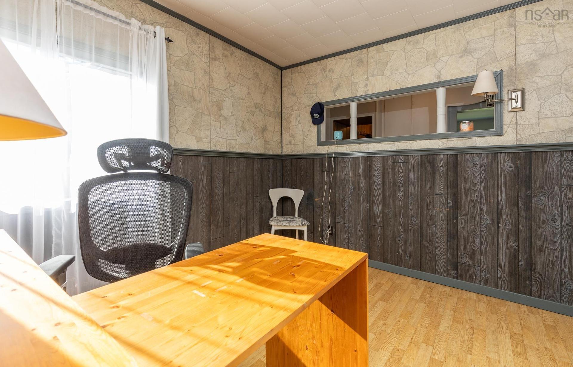 2484 Highway 1, Grosses Coques, NS