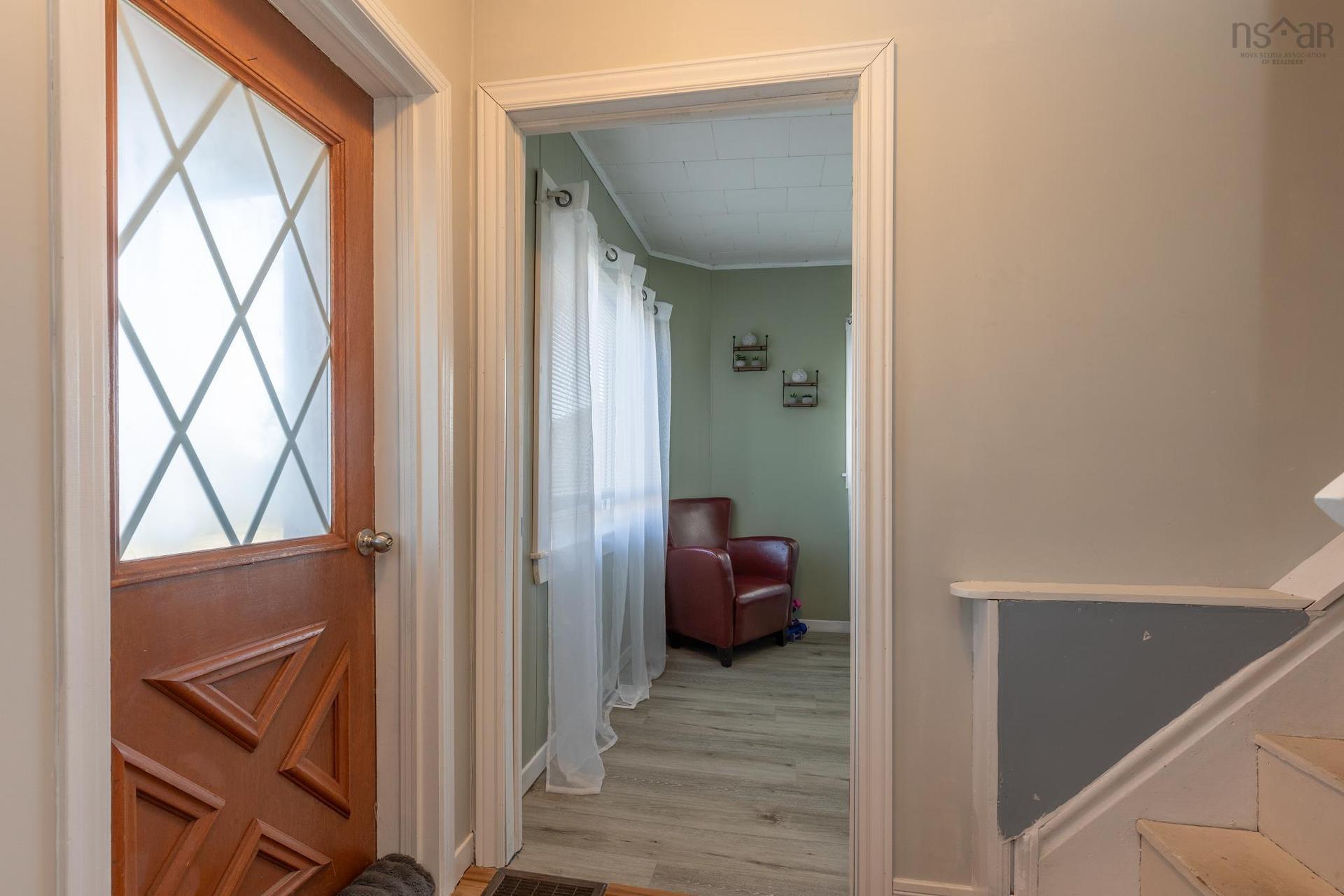 2484 Highway 1, Grosses Coques, NS