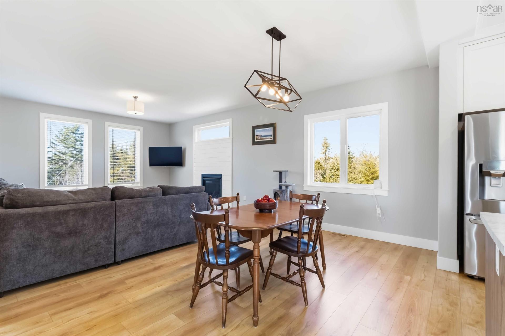 86 Riverview Drive, Timberlea, NS - Indoor