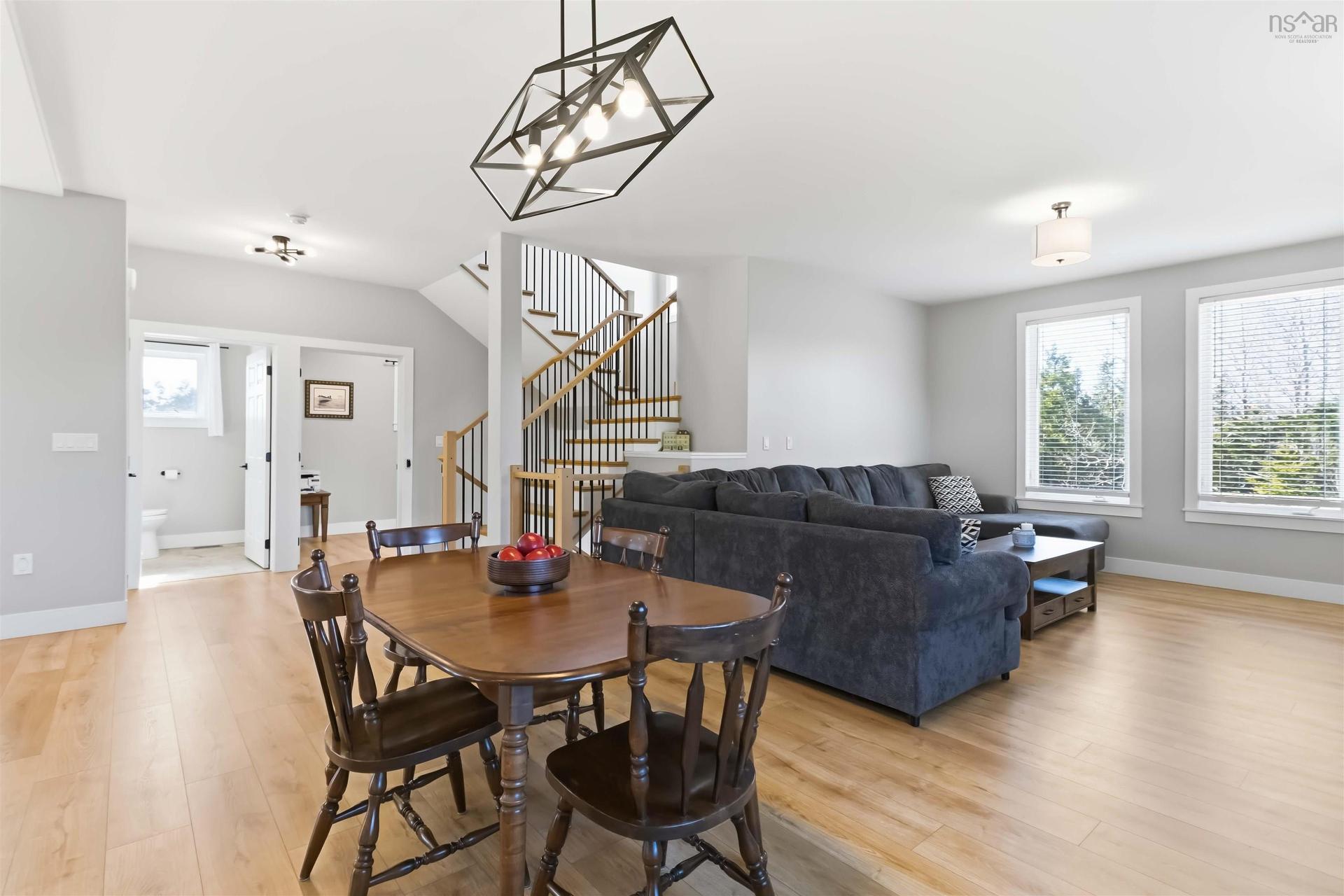 86 Riverview Drive, Timberlea, NS - Indoor