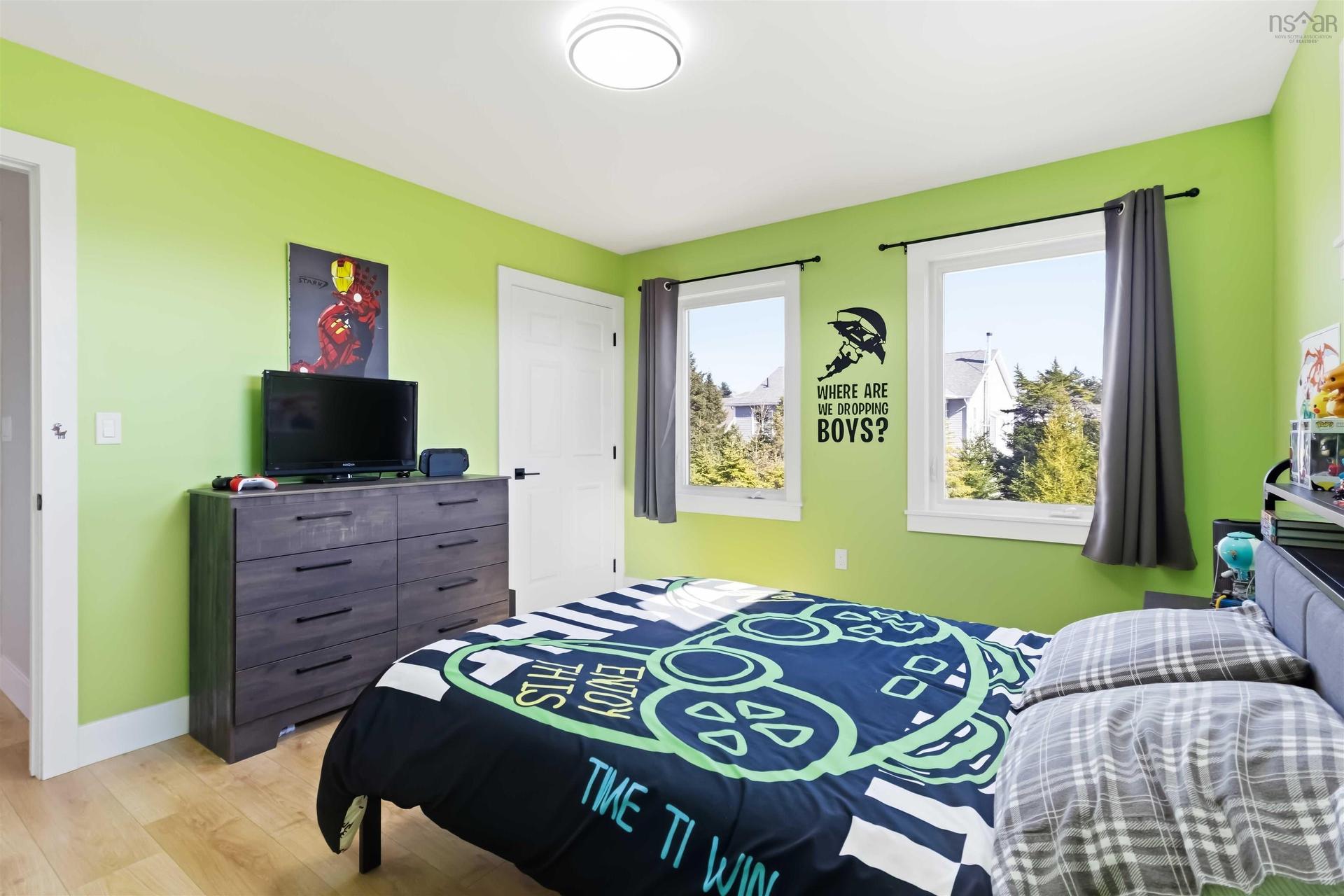86 Riverview Drive, Timberlea, NS - Indoor Photo Showing Bedroom