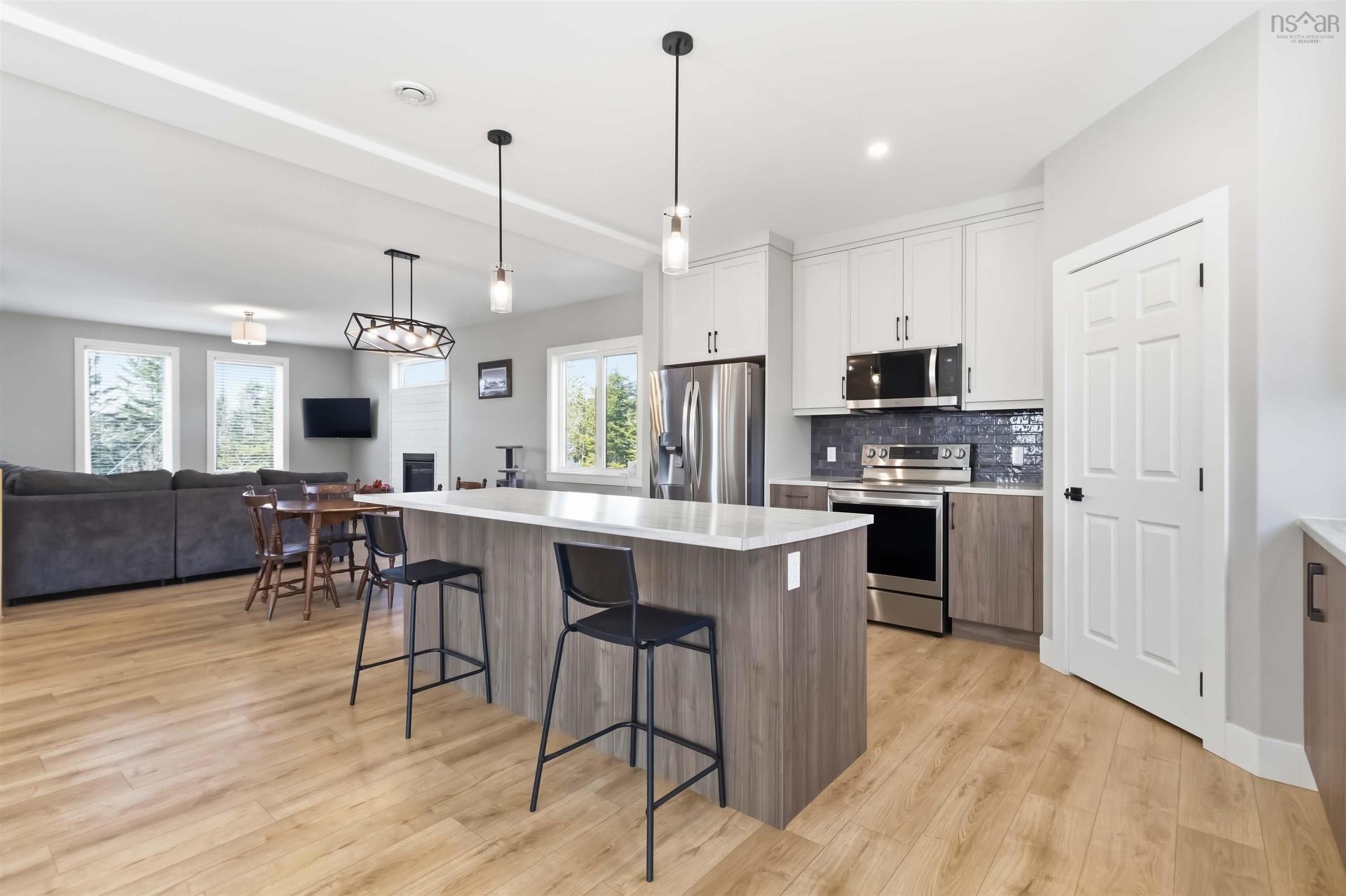 86 Riverview Drive, Timberlea, NS - Indoor Photo Showing Kitchen With Upgraded Kitchen