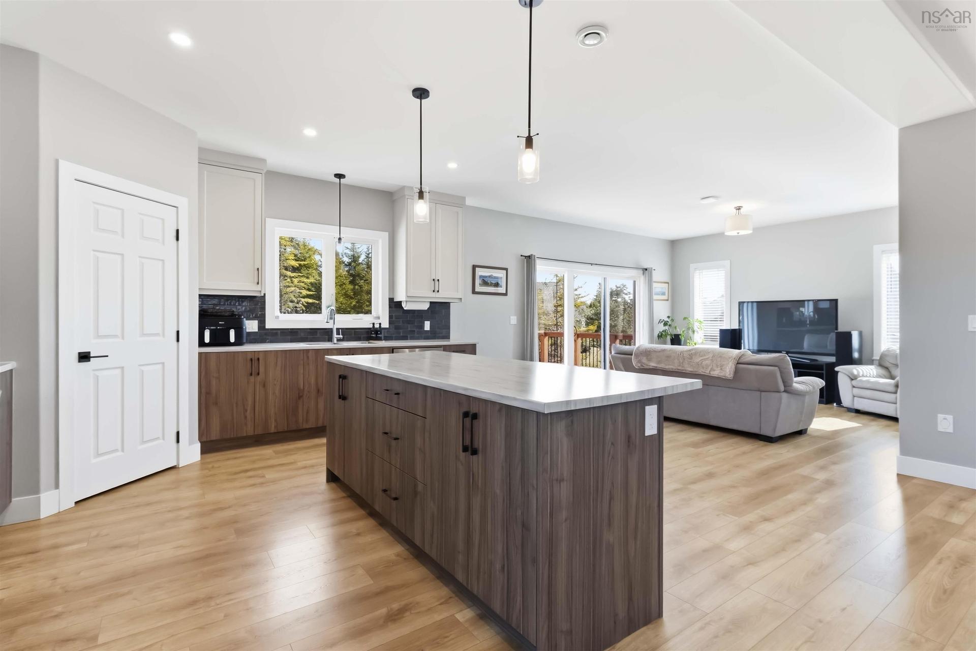 86 Riverview Drive, Timberlea, NS - Indoor