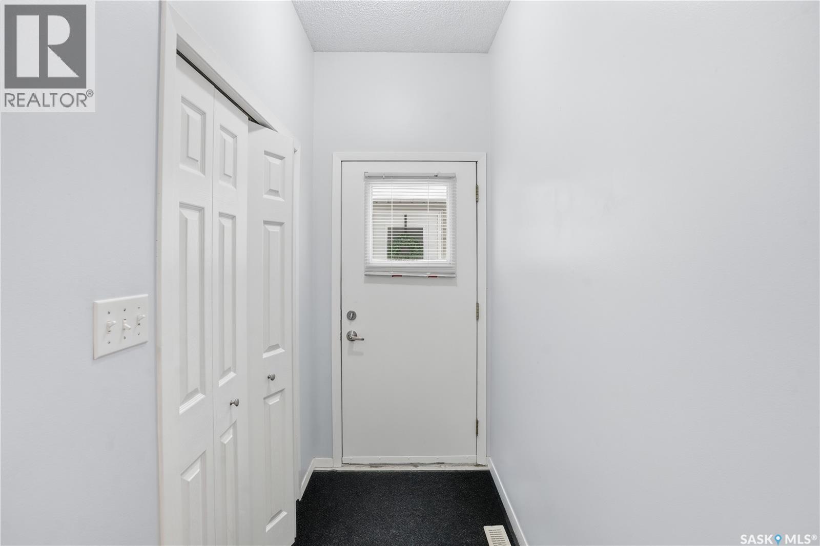 3860 7Th Avenue E, Regina, SK - Indoor Photo Showing Other Room