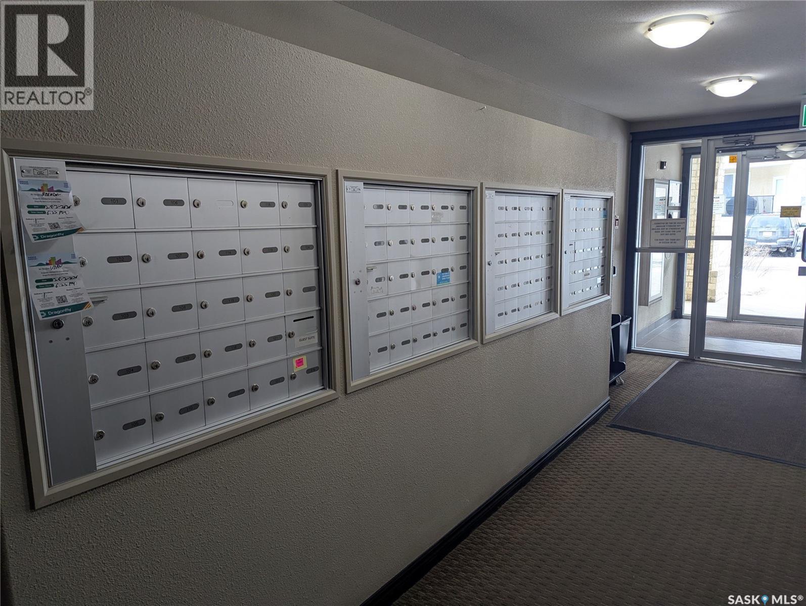 323 150 Pawlychenko Lane, Saskatoon, SK - Indoor Photo Showing Other Room