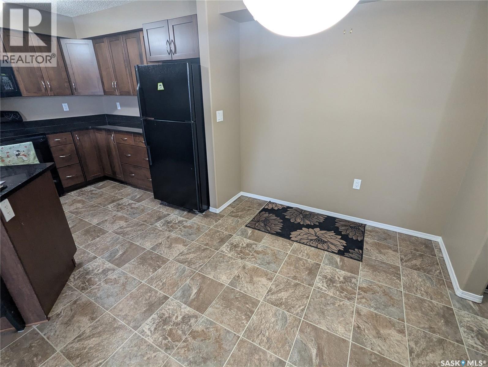 323 150 Pawlychenko Lane, Saskatoon, SK - Indoor