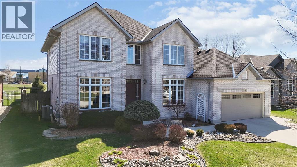 111 Bridlepath Trail, Sarnia, ON - Outdoor With Facade