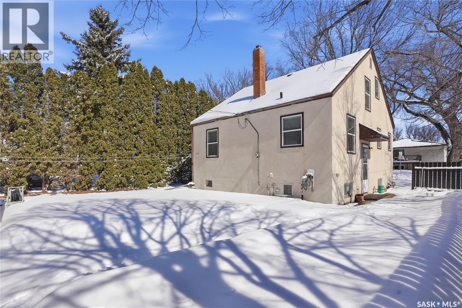 320 Mckinnon Avenue S, Saskatoon, SK