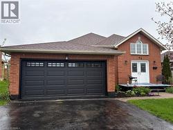 49 KING WILLIAM Street St. George, ON N0E 1N0