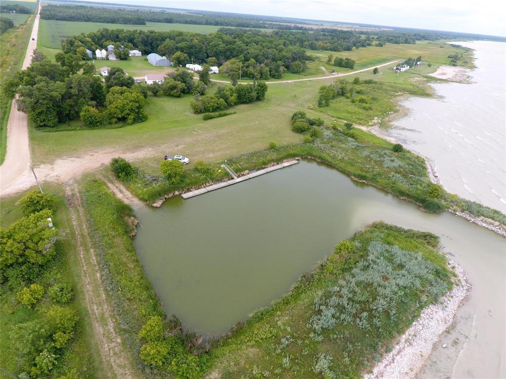 community boat launch area - 29 Maple Lane, Amaranth, MB